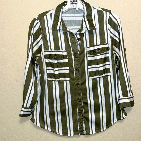 Eden & Olivia Tops - Eden & Olivia striped button down